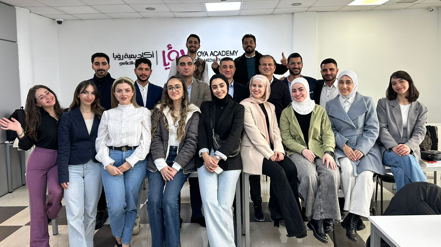 دورات اكاديمية مستمرة على مدار العام